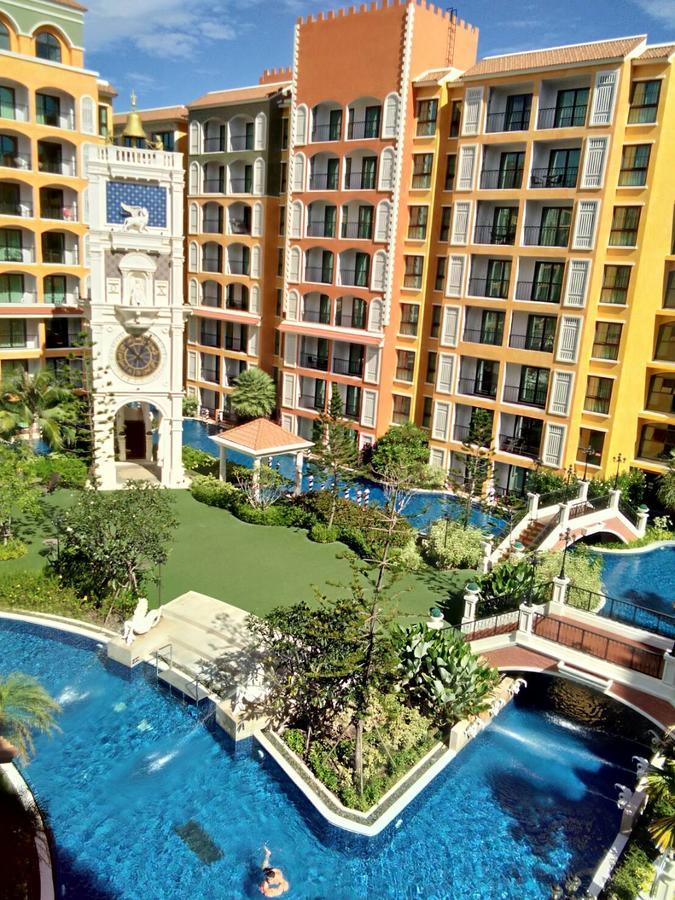 The Symphony Suites Pattaya Jomtien Beach Exterior foto